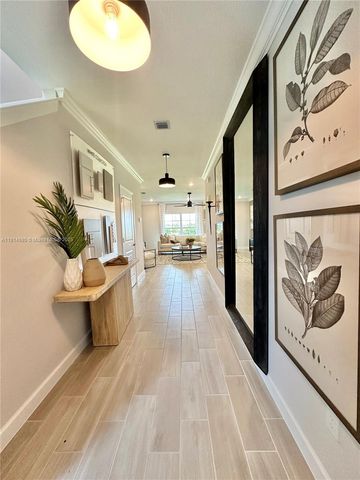 19689 Whispering Creek Rd, Loxahatchee, FL 33470