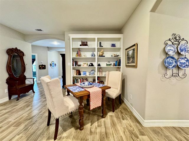 42 Trail Lake, Trinity, TX 75862