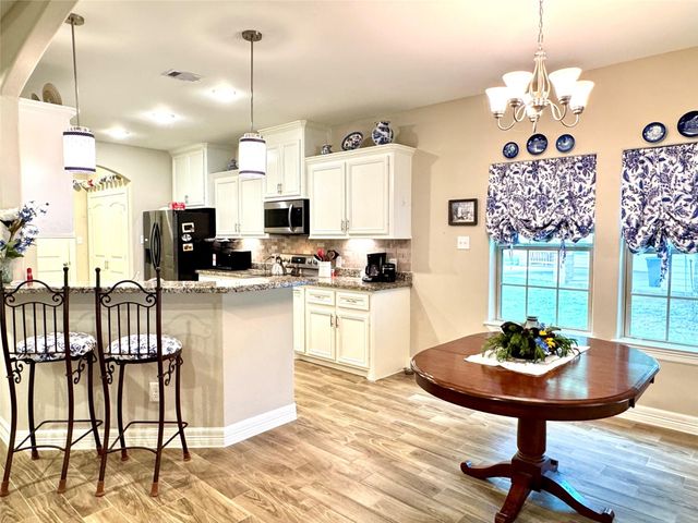 42 Trail Lake, Trinity, TX 75862