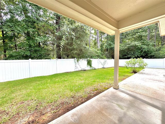 42 Trail Lake, Trinity, TX 75862