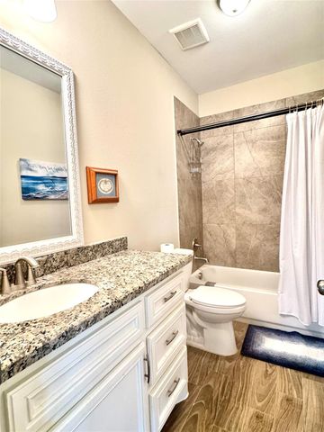 42 Trail Lake, Trinity, TX 75862