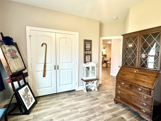42 Trail Lake, Trinity, TX 75862