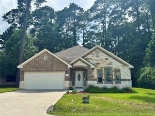 42 Trail Lake, Trinity, TX 75862