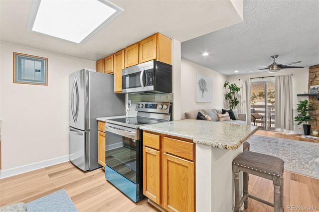 8555 Fairmount Drive B-207, Denver, CO 80247