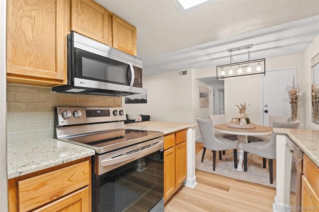 8555 Fairmount Drive B-207, Denver, CO 80247