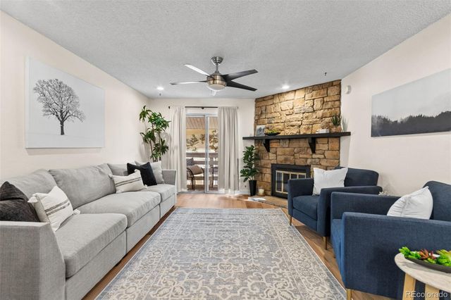 8555 Fairmount Drive B-207, Denver, CO 80247