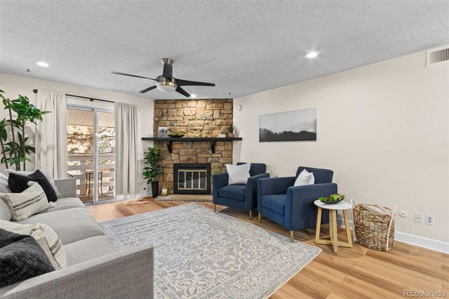 8555 Fairmount Drive B-207, Denver, CO 80247