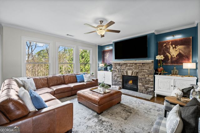 1782 Grand Oaks Drive, Woodstock, GA 30188