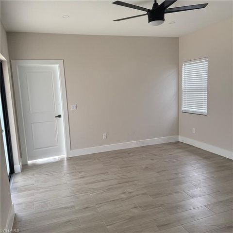 2805 24th ST W, Lehigh Acres, FL 33971