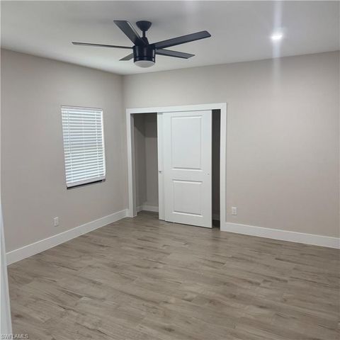 2805 24th ST W, Lehigh Acres, FL 33971