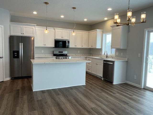 977 45th Avenue NE, Saint Cloud, MN 56304