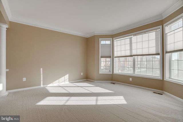 43289 MITCHAM SQ, Ashburn, VA 20148