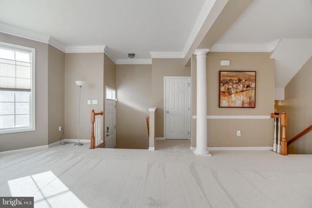 43289 MITCHAM SQ, Ashburn, VA 20148