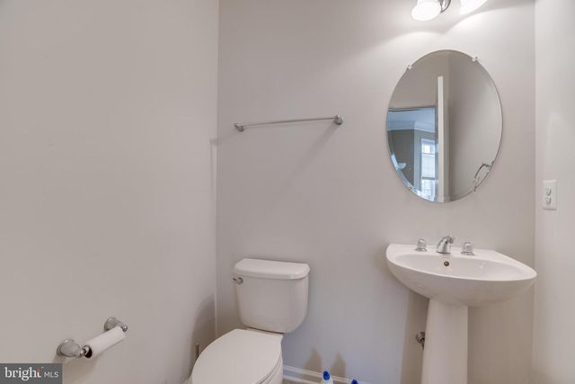 43289 MITCHAM SQ, Ashburn, VA 20148