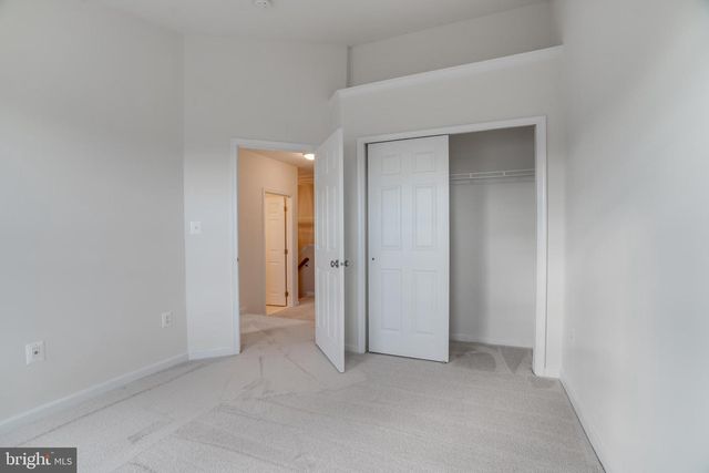 43289 MITCHAM SQ, Ashburn, VA 20148