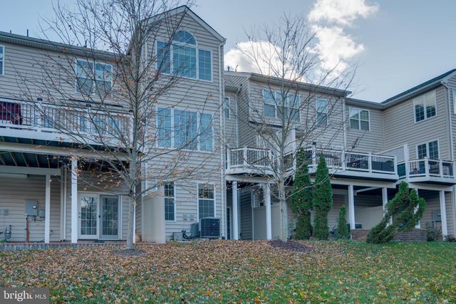 43289 MITCHAM SQ, Ashburn, VA 20148