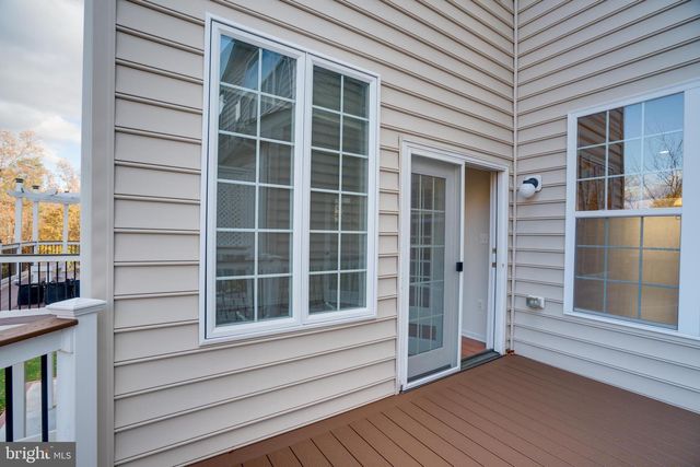43289 MITCHAM SQ, Ashburn, VA 20148