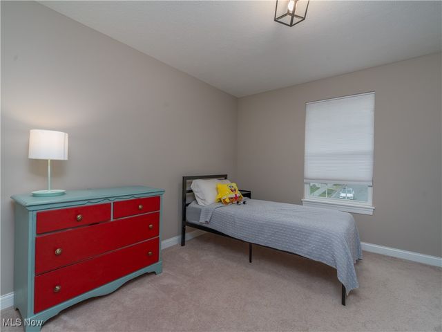 3704 Kenway Boulevard, Uniontown, OH 44685