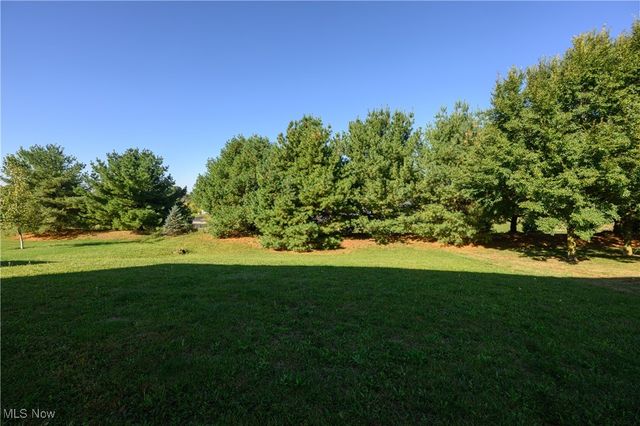 3704 Kenway Boulevard, Uniontown, OH 44685