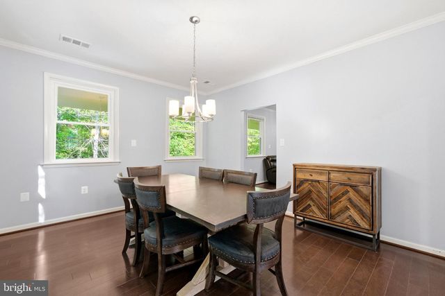 10560 S FAULKNER RD, Faulkner, MD 20632
