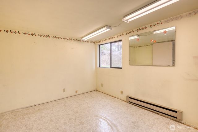 5906 Central Park Drive, Aberdeen, WA 98520