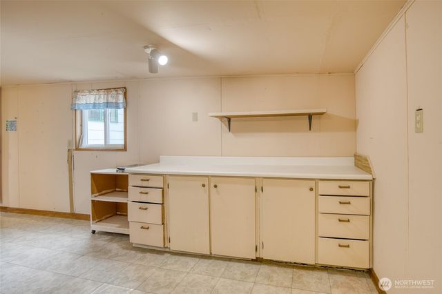 5906 Central Park Drive, Aberdeen, WA 98520