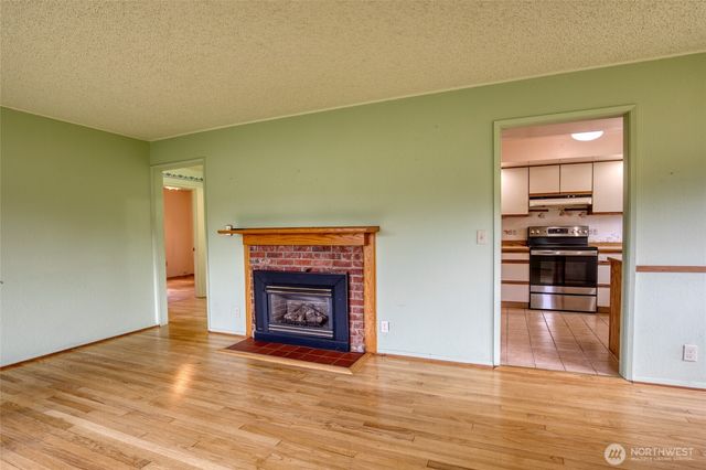 5906 Central Park Drive, Aberdeen, WA 98520