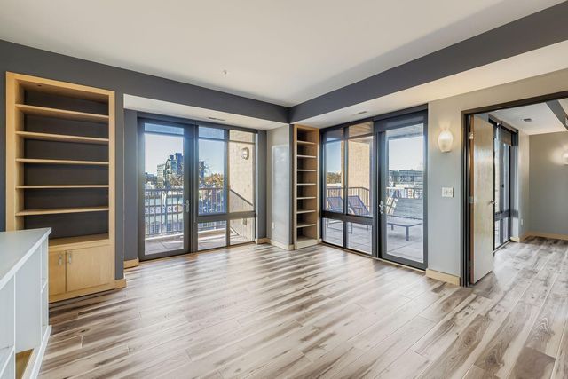 10 E 26th Street 200, Minneapolis, MN 55404