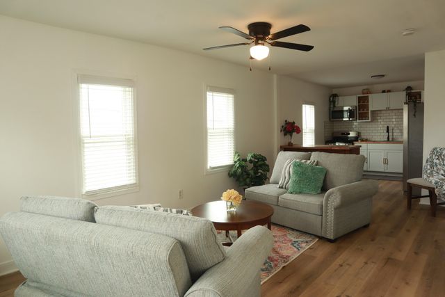 4001 Virginia Street, Gary, IN 46409