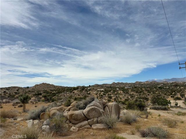 57672 Shepard Lane, Yucca Valley, CA 92284