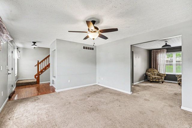 1023 Meadowbrook Court, Hebron, KY 41048