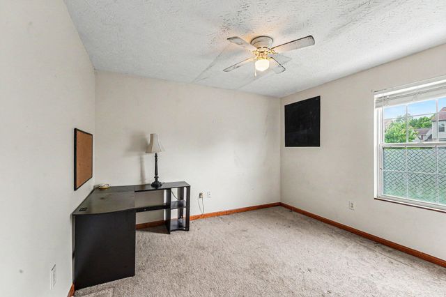 1023 Meadowbrook Court, Hebron, KY 41048