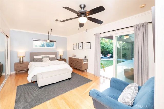 13744 Bessemer St, Valley Glen, CA 91401