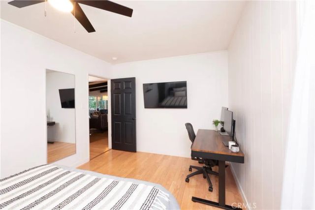 13744 Bessemer St, Valley Glen, CA 91401