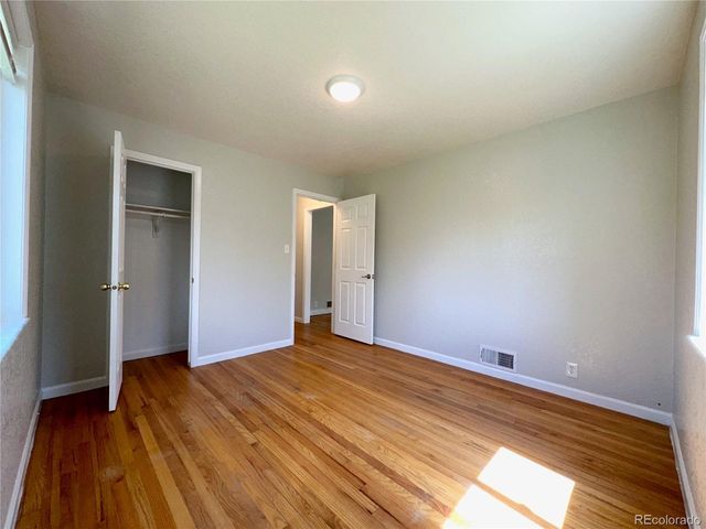 891 Lansing St, Aurora, CO 80010