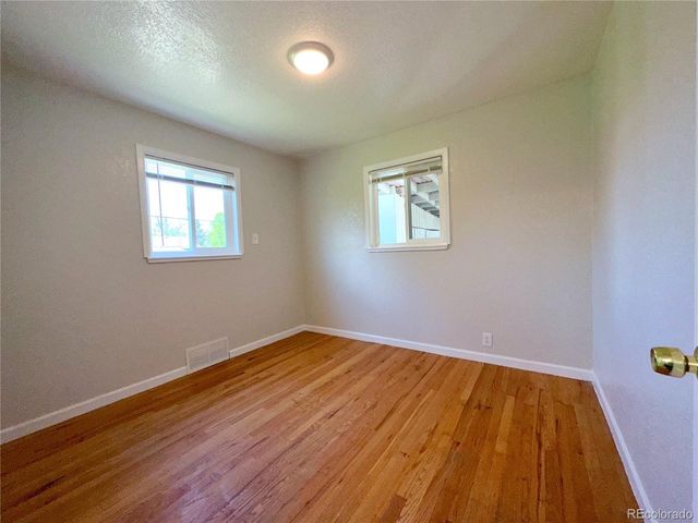 891 Lansing St, Aurora, CO 80010