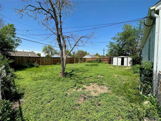 891 Lansing St, Aurora, CO 80010