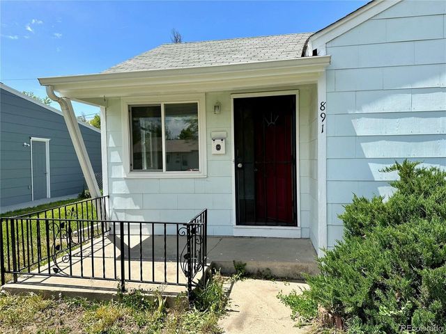 891 Lansing St, Aurora, CO 80010