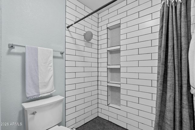 3310 E WESCOTT Drive, Phoenix, AZ 85050