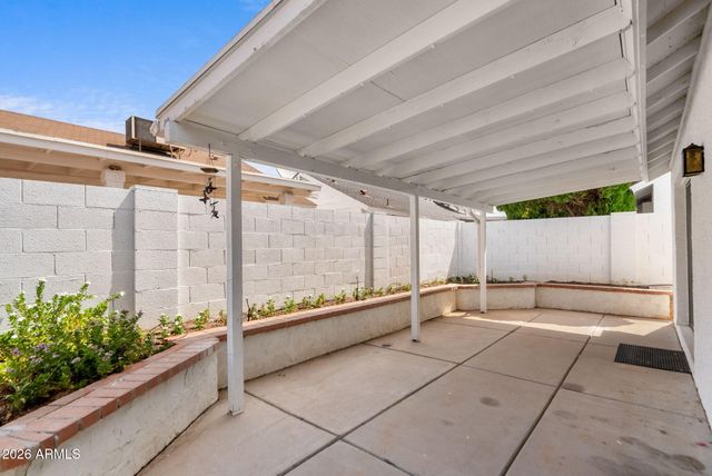 3310 E WESCOTT Drive, Phoenix, AZ 85050