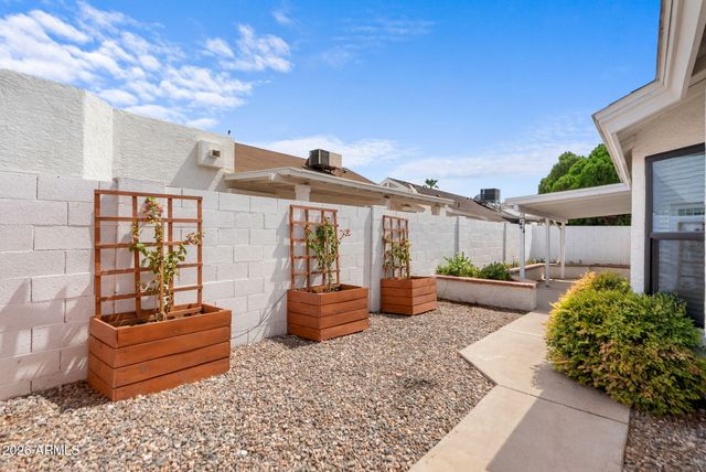 3310 E WESCOTT Drive, Phoenix, AZ 85050