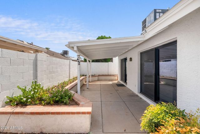 3310 E WESCOTT Drive, Phoenix, AZ 85050
