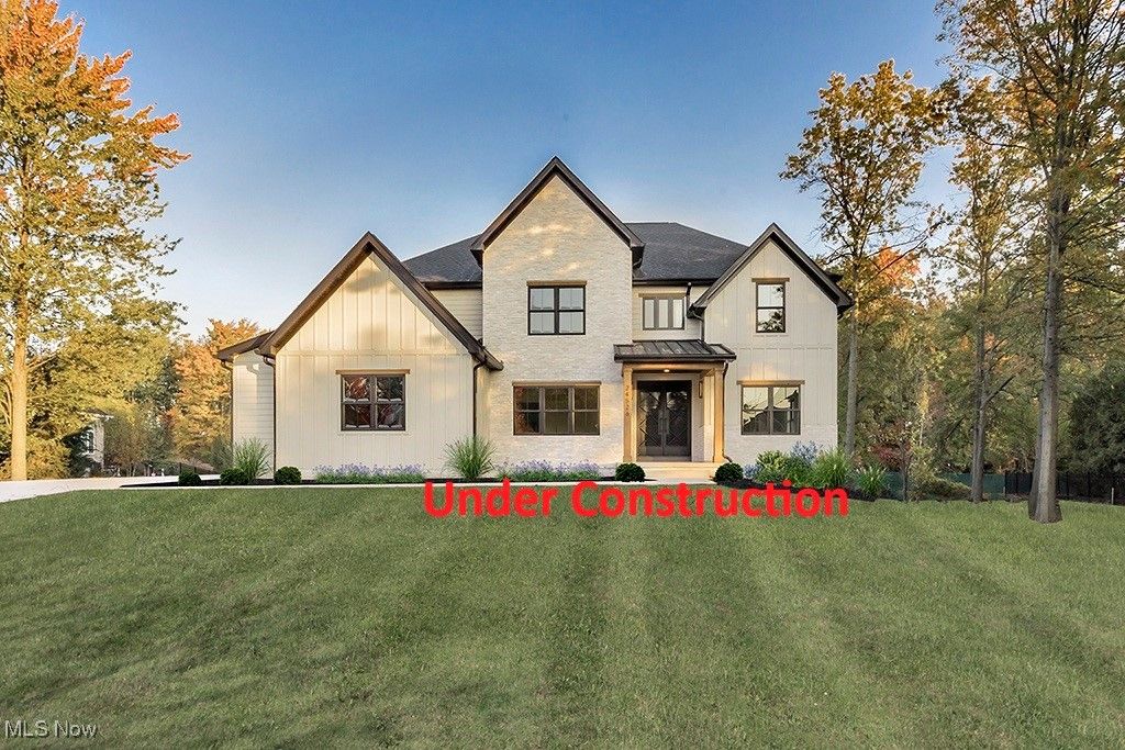 29549 N Hilltop Road, Orange, OH 44022