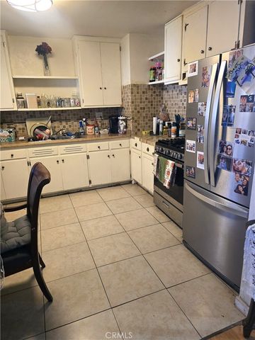 225 Woodham Avenue, Barstow, CA 92311