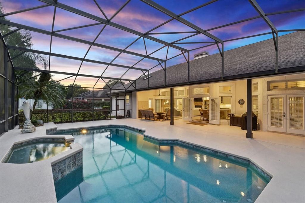 Image 4 of property listing at 10442 BIRCH TREE LANE, Windermere, FL 34786