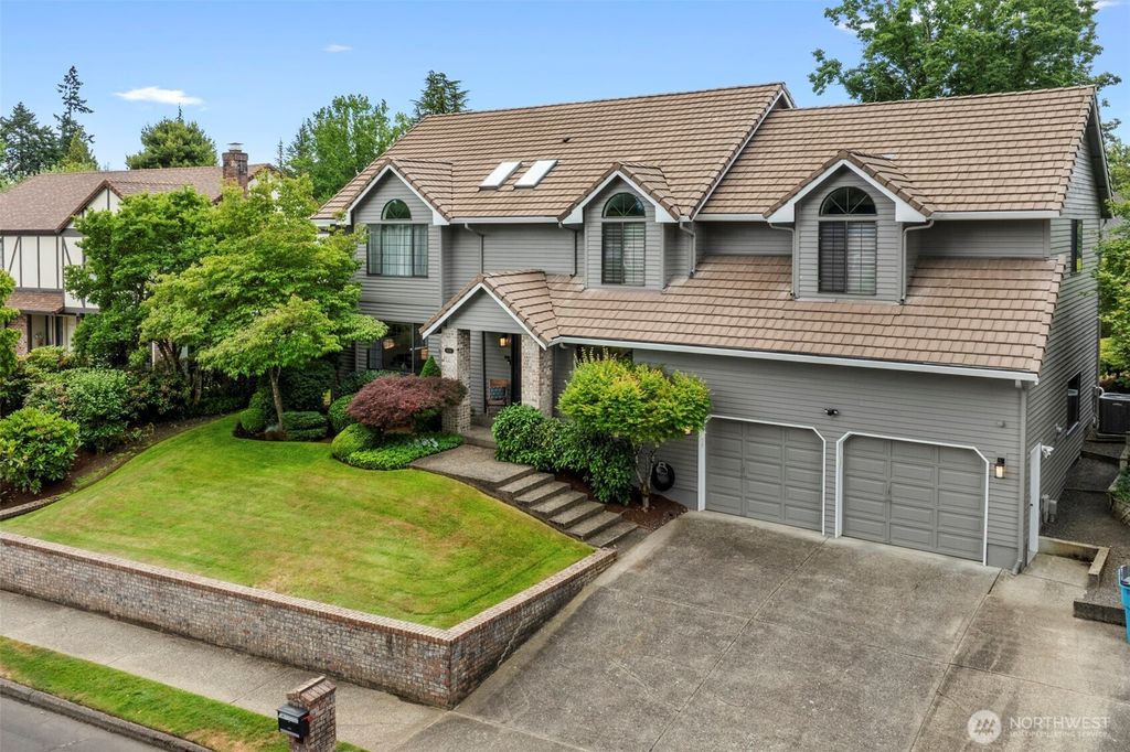 8406 NW 12th Avenue, Vancouver, WA 98685
