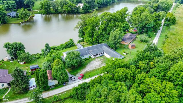 402 N Mohee Drive, Hartford City, IN 47348