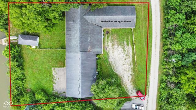 402 N Mohee Drive, Hartford City, IN 47348