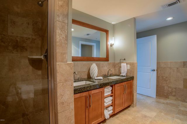 2060 Beach Boulevard, 601, Biloxi, MS 39531