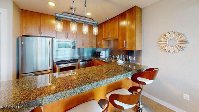 2060 Beach Boulevard, 601, Biloxi, MS 39531